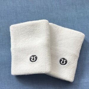 Lululemon Cotton Terry Wristbands (2)